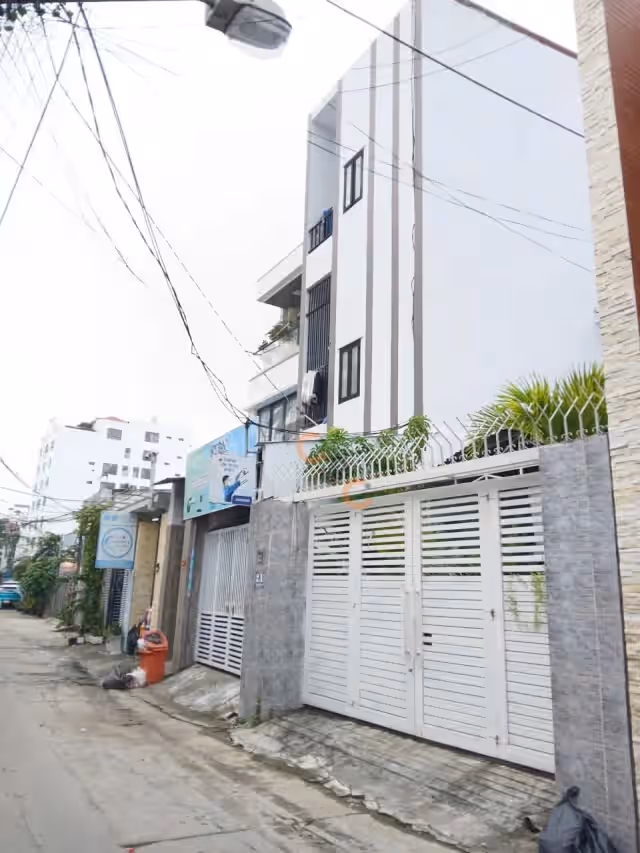 Bán nhà mặt tiền Sao Biển Thành phố Nha Trang, Khánh Hòa – 6 phòng ngủ, giá 11.5 tỷ